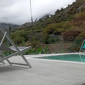 Casa Del Arbol De Bibiana 2 Ferienhaus Hermigua
