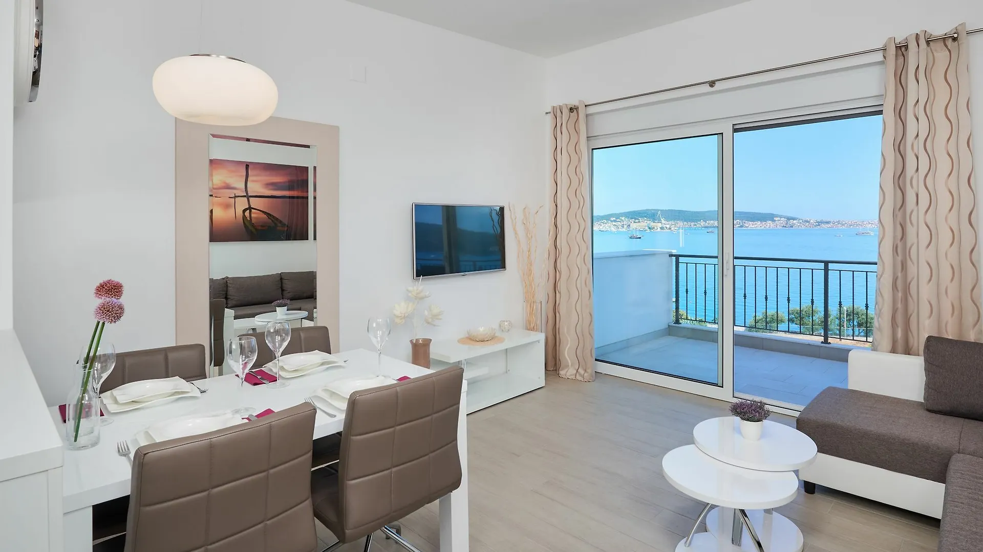 Villa Mila Trogir 0*,  Kroatien